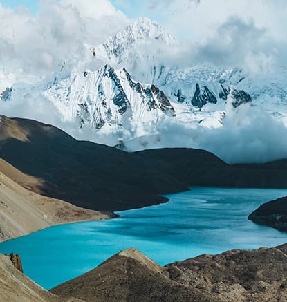 tilicho-lake-from-mesokanto-pass