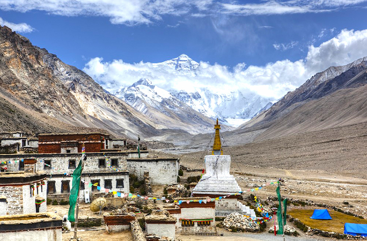 everest-from-rongbuk